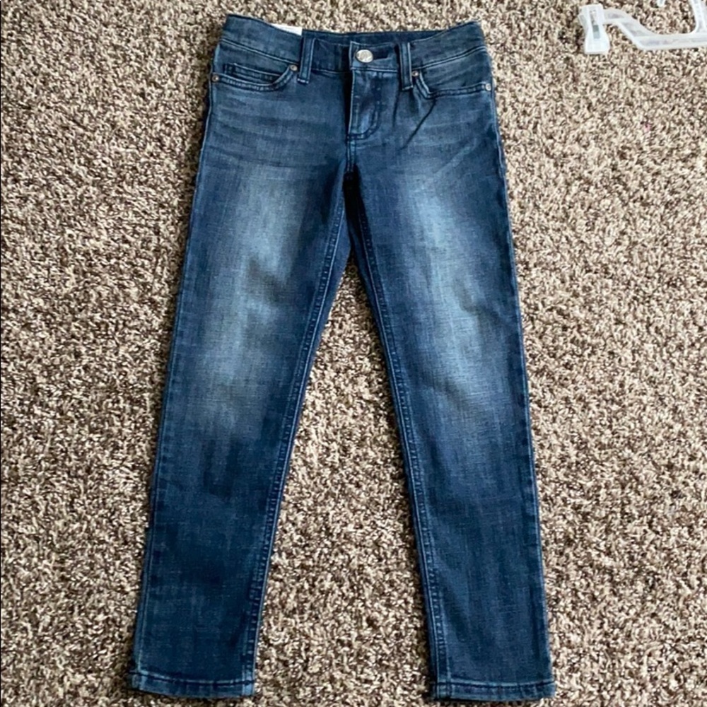 Girls NWT wrangler jeans